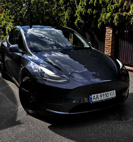 Серый Тесла Model Y, объемом двигателя 0 л и пробегом 110 тыс. км за 22500 $, фото 1 на Automoto.ua