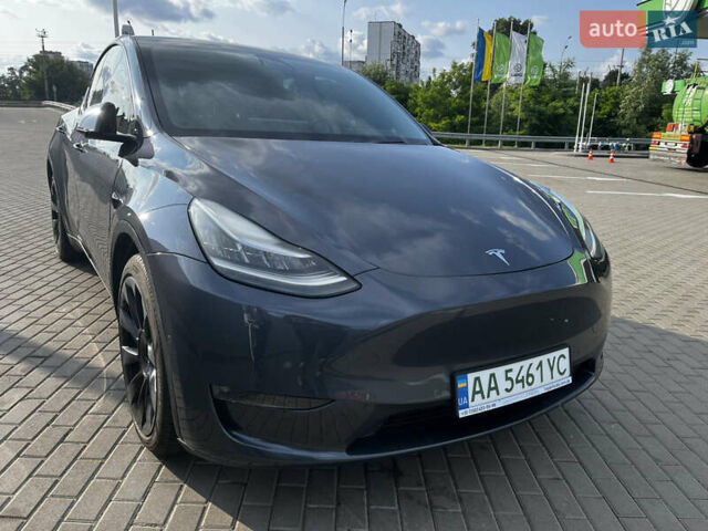 Серый Тесла Model Y, объемом двигателя 0 л и пробегом 137 тыс. км за 22900 $, фото 1 на Automoto.ua