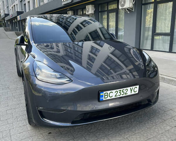 Серый Тесла Model Y, объемом двигателя 0 л и пробегом 57 тыс. км за 23300 $, фото 1 на Automoto.ua