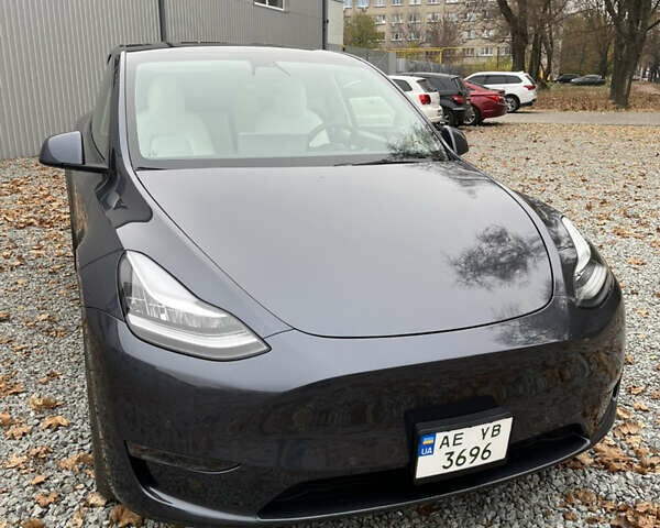 Сірий Тесла Model Y, об'ємом двигуна 0 л та пробігом 34 тис. км за 24500 $, фото 1 на Automoto.ua
