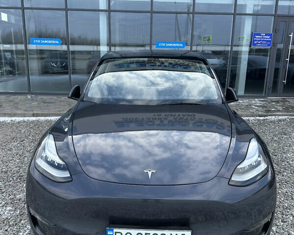 Серый Тесла Model Y, объемом двигателя 0 л и пробегом 87 тыс. км за 23500 $, фото 1 на Automoto.ua