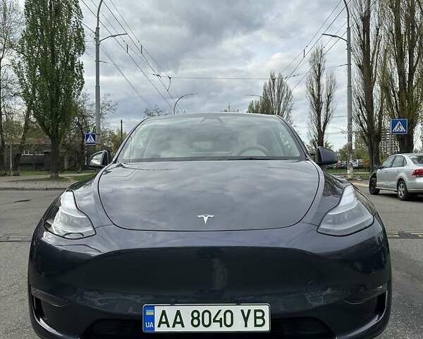 Серый Тесла Model Y, объемом двигателя 0 л и пробегом 66 тыс. км за 37500 $, фото 1 на Automoto.ua