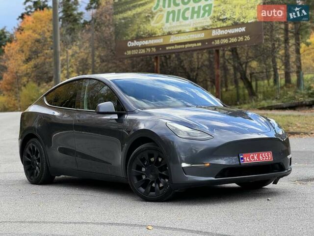 Серый Тесла Model Y, объемом двигателя 0 л и пробегом 211 тыс. км за 18950 $, фото 1 на Automoto.ua