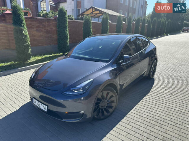 Сірий Тесла Model Y, об'ємом двигуна 0 л та пробігом 97 тис. км за 23900 $, фото 1 на Automoto.ua