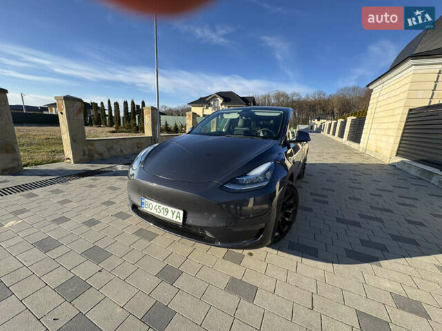 Серый Тесла Model Y, объемом двигателя 0 л и пробегом 81 тыс. км за 25000 $, фото 1 на Automoto.ua