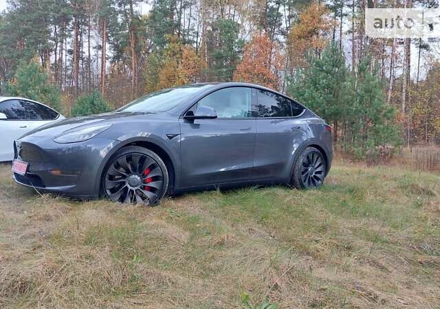 Серый Тесла Model Y, объемом двигателя 0 л и пробегом 91 тыс. км за 27000 $, фото 1 на Automoto.ua