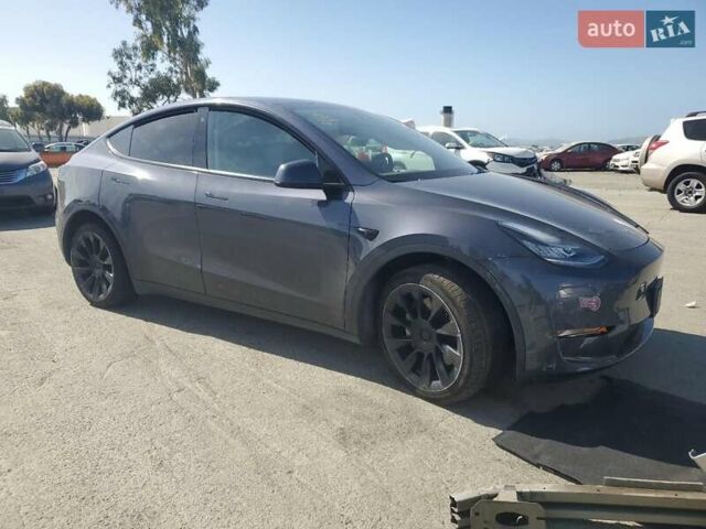 Серый Тесла Model Y, объемом двигателя 0 л и пробегом 141 тыс. км за 18500 $, фото 1 на Automoto.ua