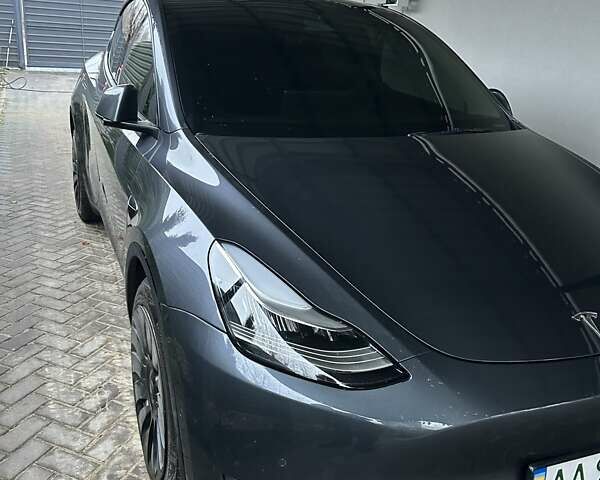 Сірий Тесла Model Y, об'ємом двигуна 0 л та пробігом 77 тис. км за 24300 $, фото 1 на Automoto.ua