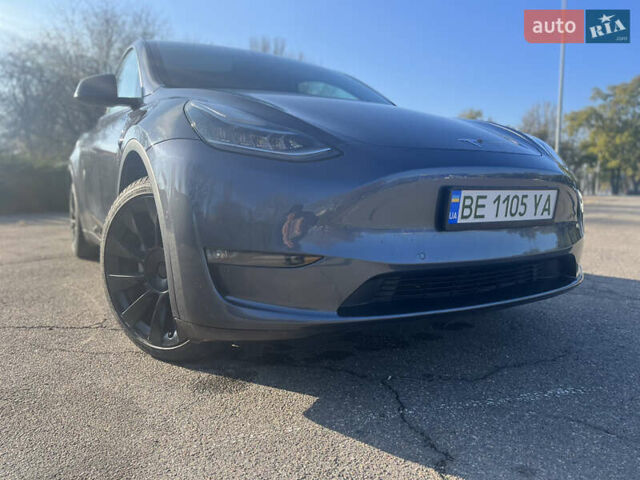 Серый Тесла Model Y, объемом двигателя 0 л и пробегом 50 тыс. км за 36000 $, фото 1 на Automoto.ua