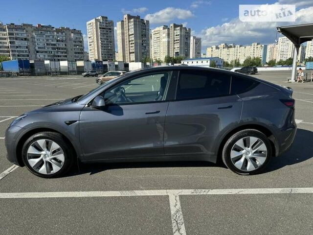 Серый Тесла Model Y, объемом двигателя 0 л и пробегом 15 тыс. км за 33500 $, фото 1 на Automoto.ua