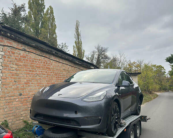 Тесла Model Y 2022 у Кропивницькому (Кіровограді) на Automoto.ua Сірий Тесла Model Y, об'ємом двигуна 0 л та пробігом 48 тис. км за 17800 $, фото 1 на Automoto.ua