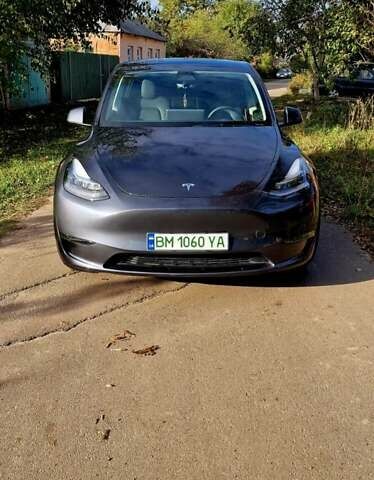 Серый Тесла Model Y, объемом двигателя 0 л и пробегом 17 тыс. км за 34500 $, фото 1 на Automoto.ua