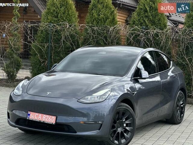 Серый Тесла Model Y, объемом двигателя 0 л и пробегом 9 тыс. км за 28950 $, фото 1 на Automoto.ua
