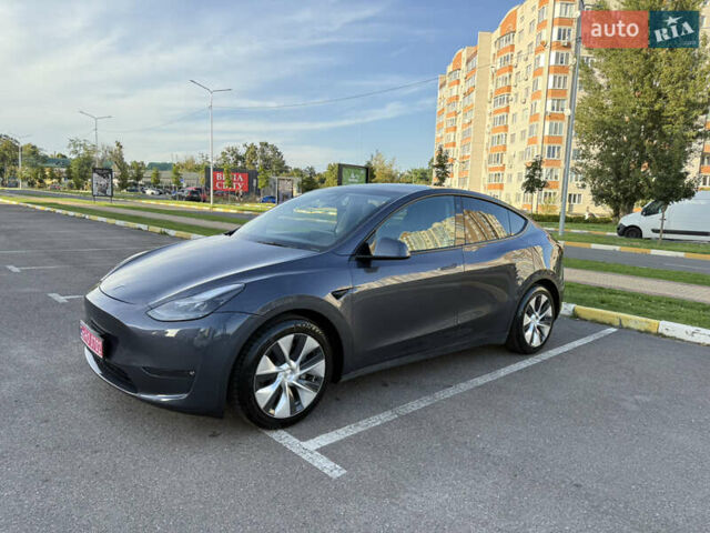 Серый Тесла Model Y, объемом двигателя 0 л и пробегом 88 тыс. км за 25700 $, фото 1 на Automoto.ua