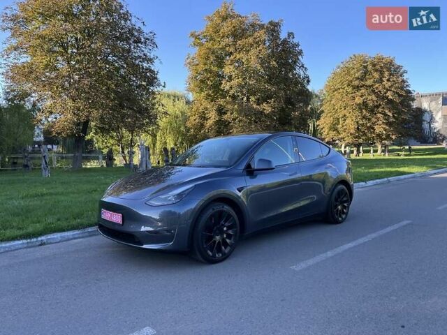 Тесла Model Y 2023 у Луцьку на Automoto.ua Сірий Тесла Model Y, об'ємом двигуна 0 л та пробігом 40 тис. км за 27900 $, фото 1 на Automoto.ua