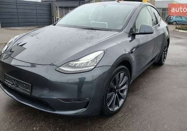 Сірий Тесла Model Y, об'ємом двигуна 0 л та пробігом 120 тис. км за 24500 $, фото 1 на Automoto.ua