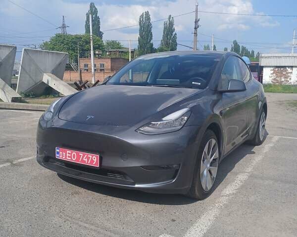 Сірий Тесла Model Y, об'ємом двигуна 0 л та пробігом 49 тис. км за 27450 $, фото 1 на Automoto.ua