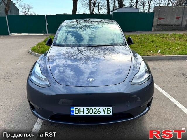 Сірий Тесла Model Y, об'ємом двигуна 0 л та пробігом 30 тис. км за 32000 $, фото 1 на Automoto.ua