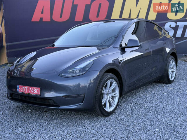 Сірий Тесла Model Y, об'ємом двигуна 0 л та пробігом 68 тис. км за 24499 $, фото 1 на Automoto.ua