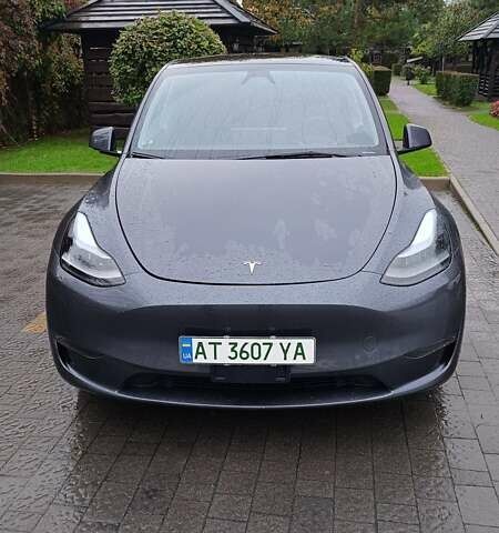 Серый Тесла Model Y, объемом двигателя 0 л и пробегом 10 тыс. км за 36000 $, фото 1 на Automoto.ua