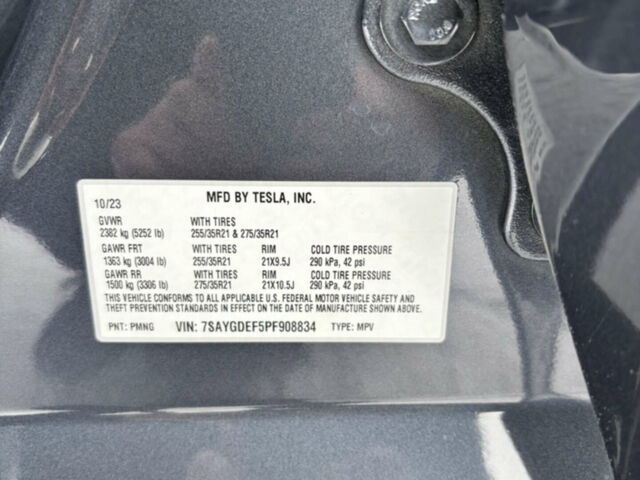 Серый Тесла Model Y, объемом двигателя 0 л и пробегом 93 тыс. км за 27000 $, фото 1 на Automoto.ua