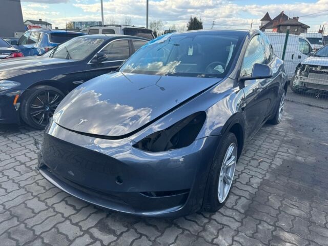 Сірий Тесла Model Y, об'ємом двигуна 0 л та пробігом 29 тис. км за 15900 $, фото 1 на Automoto.ua