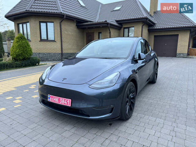 Серый Тесла Model Y, объемом двигателя 0 л и пробегом 74 тыс. км за 26500 $, фото 1 на Automoto.ua