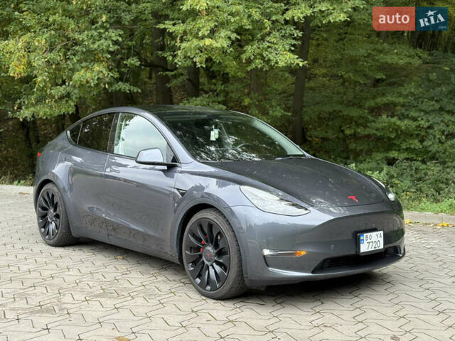 Сірий Тесла Model Y, об'ємом двигуна 0 л та пробігом 63 тис. км за 37799 $, фото 1 на Automoto.ua