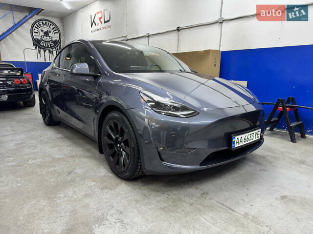 Серый Тесла Model Y, объемом двигателя 0 л и пробегом 16 тыс. км за 34000 $, фото 1 на Automoto.ua