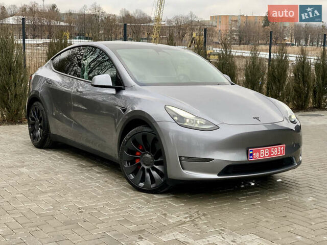 Сірий Тесла Model Y, об'ємом двигуна 0 л та пробігом 5 тис. км за 42500 $, фото 1 на Automoto.ua