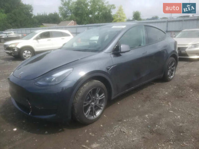 Серый Тесла Model Y, объемом двигателя 0 л и пробегом 31 тыс. км за 21500 $, фото 1 на Automoto.ua