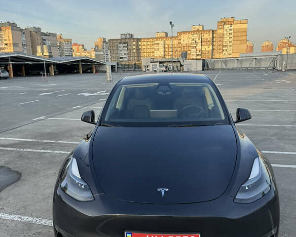 Сірий Тесла Model Y, об'ємом двигуна 0 л та пробігом 18 тис. км за 25500 $, фото 1 на Automoto.ua
