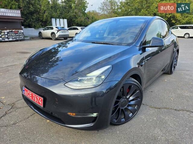 Сірий Тесла Model Y, об'ємом двигуна 0 л та пробігом 19 тис. км за 34900 $, фото 1 на Automoto.ua