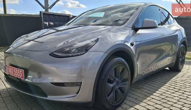 Сірий Тесла Model Y, об'ємом двигуна 0 л та пробігом 11 тис. км за 31000 $, фото 1 на Automoto.ua