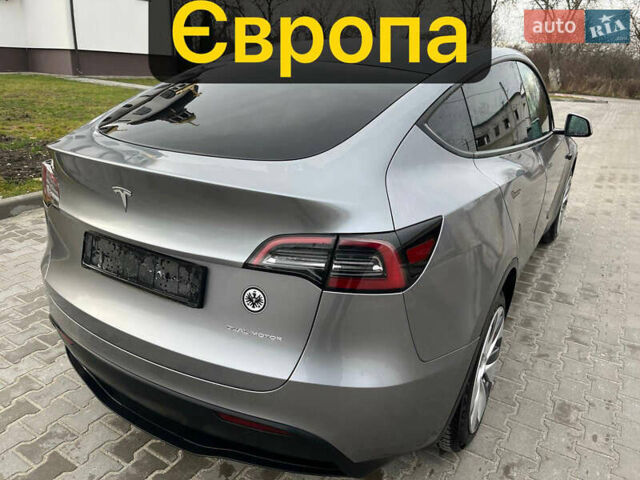 Сірий Тесла Model Y, об'ємом двигуна 0 л та пробігом 29 тис. км за 32000 $, фото 1 на Automoto.ua