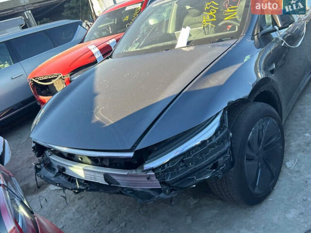 Серый Тесла Model Y, объемом двигателя 0 л и пробегом 1 тыс. км за 35000 $, фото 1 на Automoto.ua