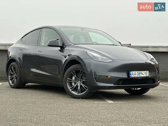 Сірий Тесла Model Y, об'ємом двигуна 0 л та пробігом 3 тис. км за 31990 $, фото 1 на Automoto.ua