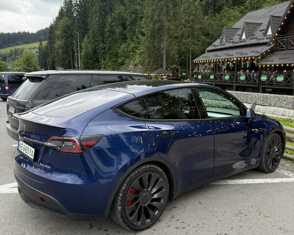 Синій Тесла Model Y, об'ємом двигуна 0 л та пробігом 28 тис. км за 26000 $, фото 1 на Automoto.ua