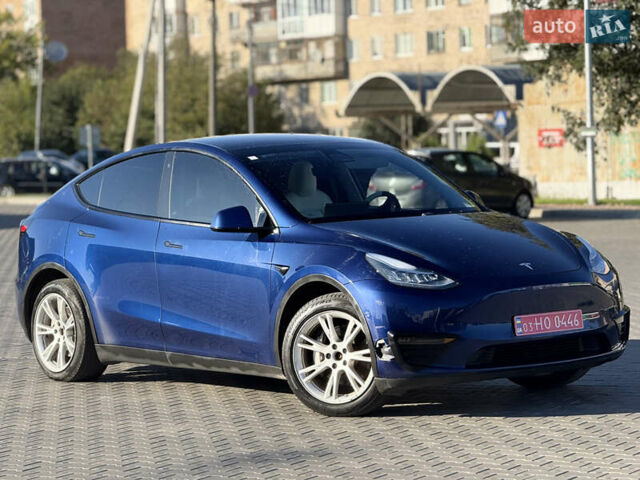 Синій Тесла Model Y, об'ємом двигуна 0 л та пробігом 211 тис. км за 17200 $, фото 1 на Automoto.ua