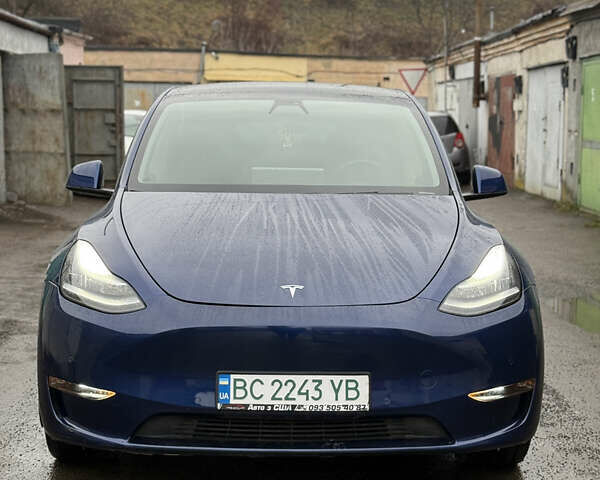 Синий Тесла Model Y, объемом двигателя 0 л и пробегом 125 тыс. км за 20700 $, фото 1 на Automoto.ua