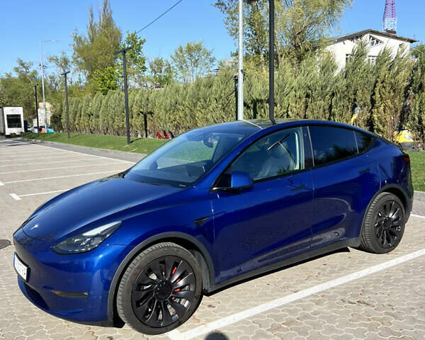 Синий Тесла Model Y, объемом двигателя 0 л и пробегом 21 тыс. км за 38500 $, фото 1 на Automoto.ua