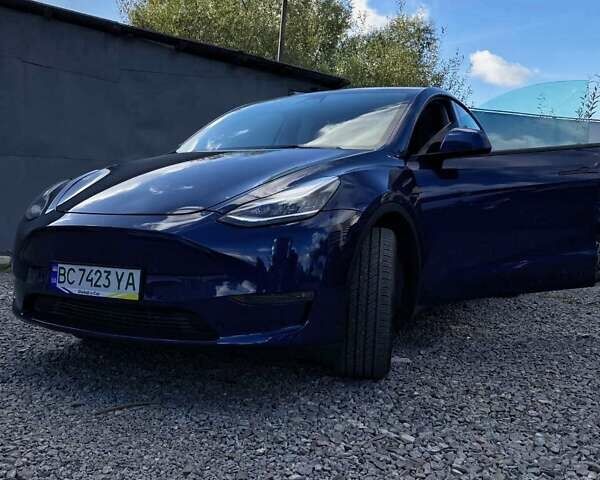Синий Тесла Model Y, объемом двигателя 0 л и пробегом 24 тыс. км за 26000 $, фото 1 на Automoto.ua