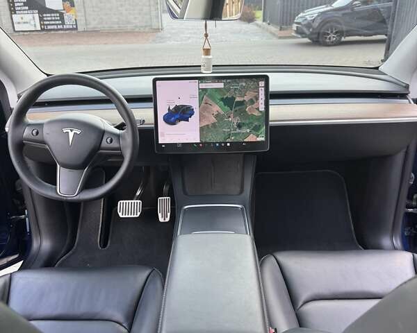 Синий Тесла Model Y, объемом двигателя 0 л и пробегом 160 тыс. км за 24999 $, фото 1 на Automoto.ua