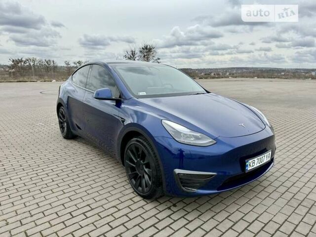 Синій Тесла Model Y, об'ємом двигуна 0 л та пробігом 28 тис. км за 38555 $, фото 1 на Automoto.ua