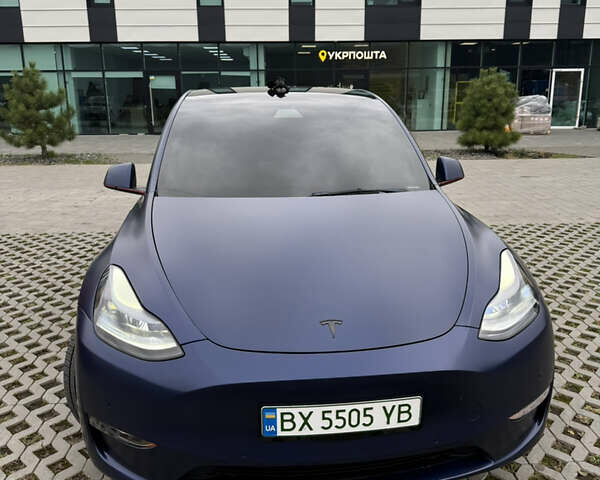 Синій Тесла Model Y, об'ємом двигуна 0 л та пробігом 48 тис. км за 30000 $, фото 1 на Automoto.ua
