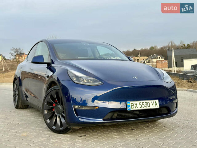 Синий Тесла Model Y, объемом двигателя 0 л и пробегом 120 тыс. км за 23900 $, фото 1 на Automoto.ua