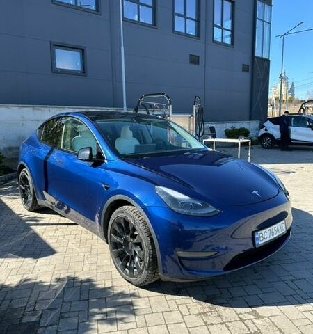 Синий Тесла Model Y, объемом двигателя 0 л и пробегом 111 тыс. км за 20300 $, фото 1 на Automoto.ua