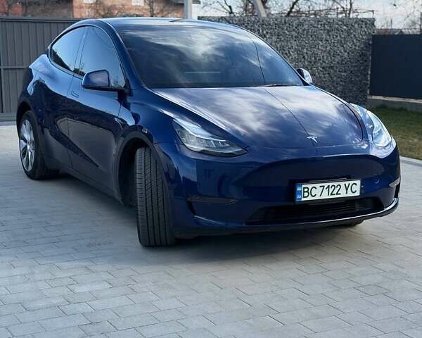 Синий Тесла Model Y, объемом двигателя 0 л и пробегом 80 тыс. км за 27000 $, фото 1 на Automoto.ua