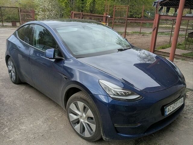 Синий Тесла Model Y, объемом двигателя 0 л и пробегом 47 тыс. км за 27500 $, фото 1 на Automoto.ua