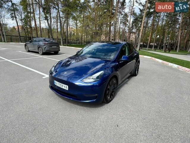 Синій Тесла Model Y, об'ємом двигуна 0 л та пробігом 61 тис. км за 29500 $, фото 1 на Automoto.ua